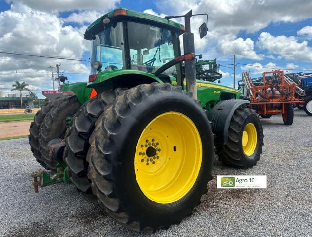Trator John Deere 8420 