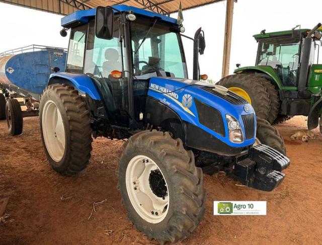 Trator New Holland TL 95 E