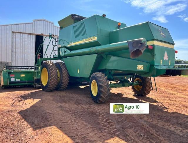 Colhetadeira 1550 John Deere 