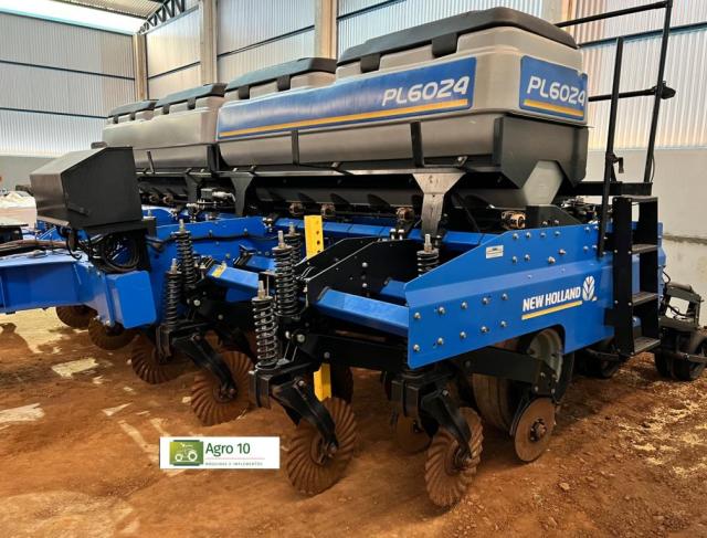 Plantadeira Tandem PL 6024 New Holland