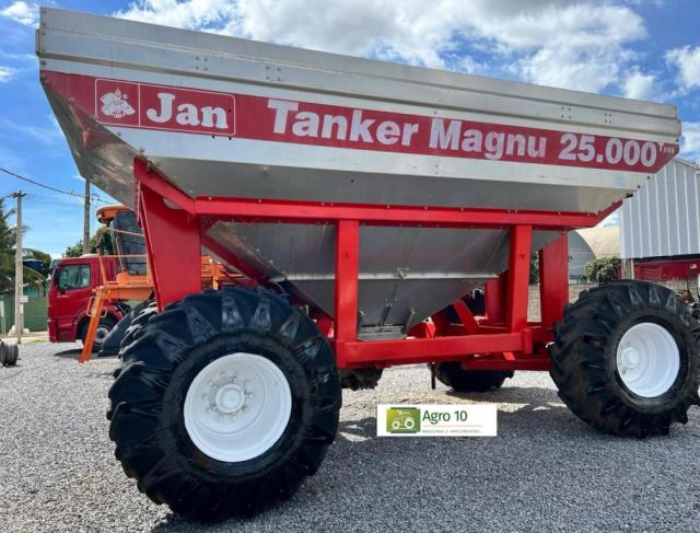 Carreta Graneleira Multiuso Tanker Magnu 