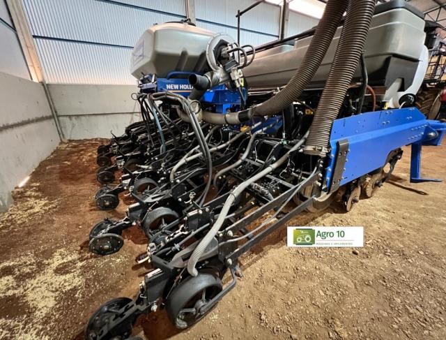 Plantadeira Tandem PL 6024 New Holland