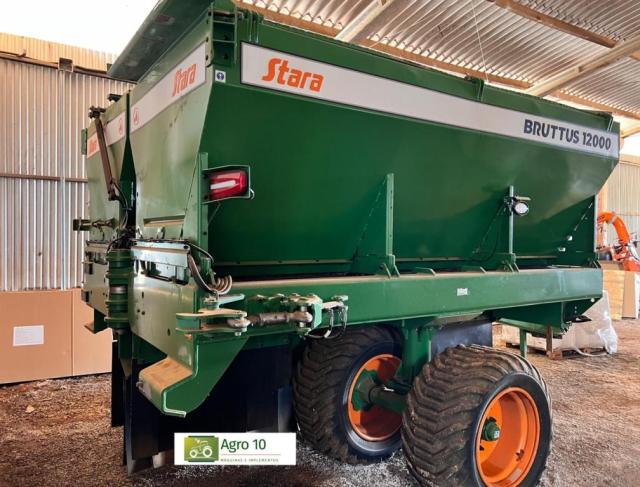 •Distribuidor de Corretivos por Gravidade Bruttus 12000