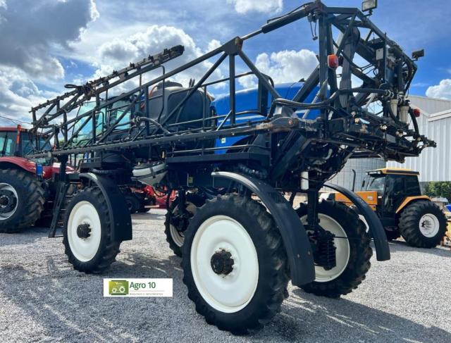 Pulverizador Auto Propelido  SP 2.500 NewHolland 